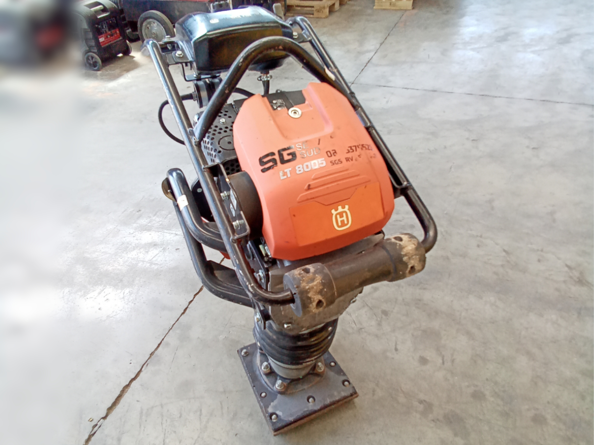 product image 3.